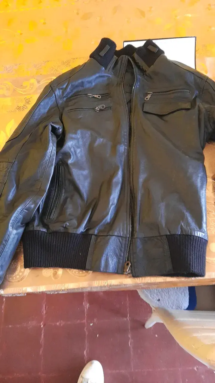 Chaqueta de cuero negra Angelon talla S - 1