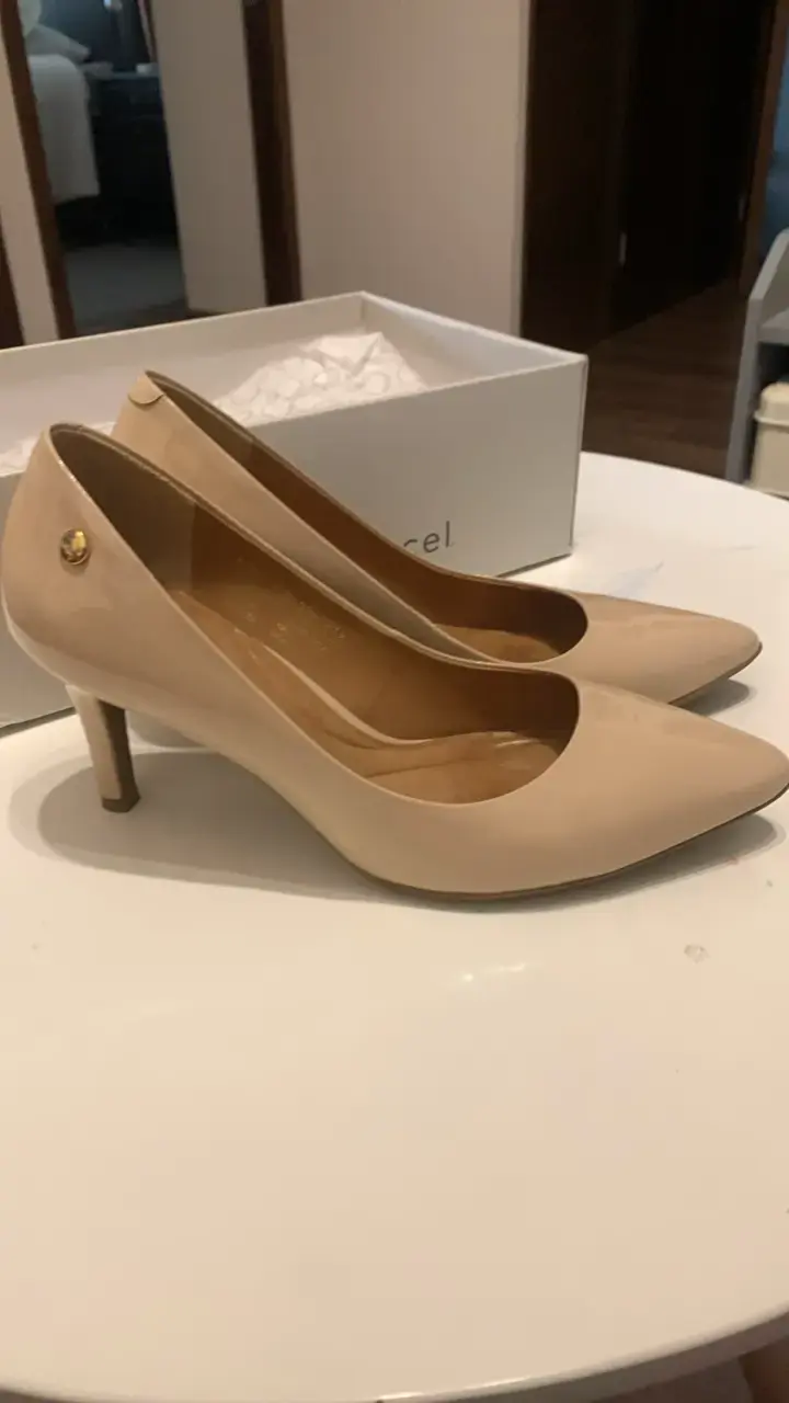 Zapatos de Tacón Beige Elegantes para Mujer - 4