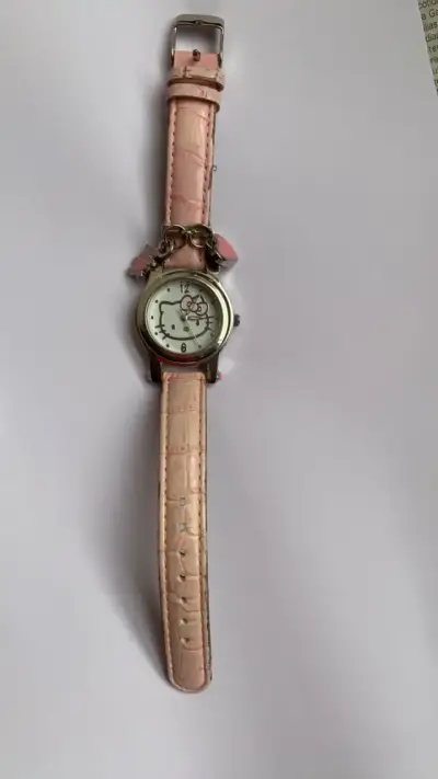 Reloj pulsera infantil cuarzhello kitty pila nueva - miniatura 4