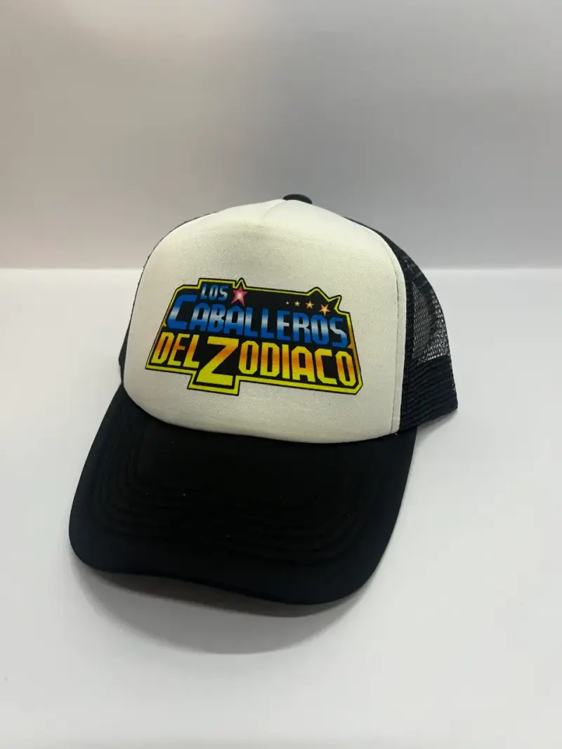 Gorra trucker Los Caballeros del Zodiaco - 1