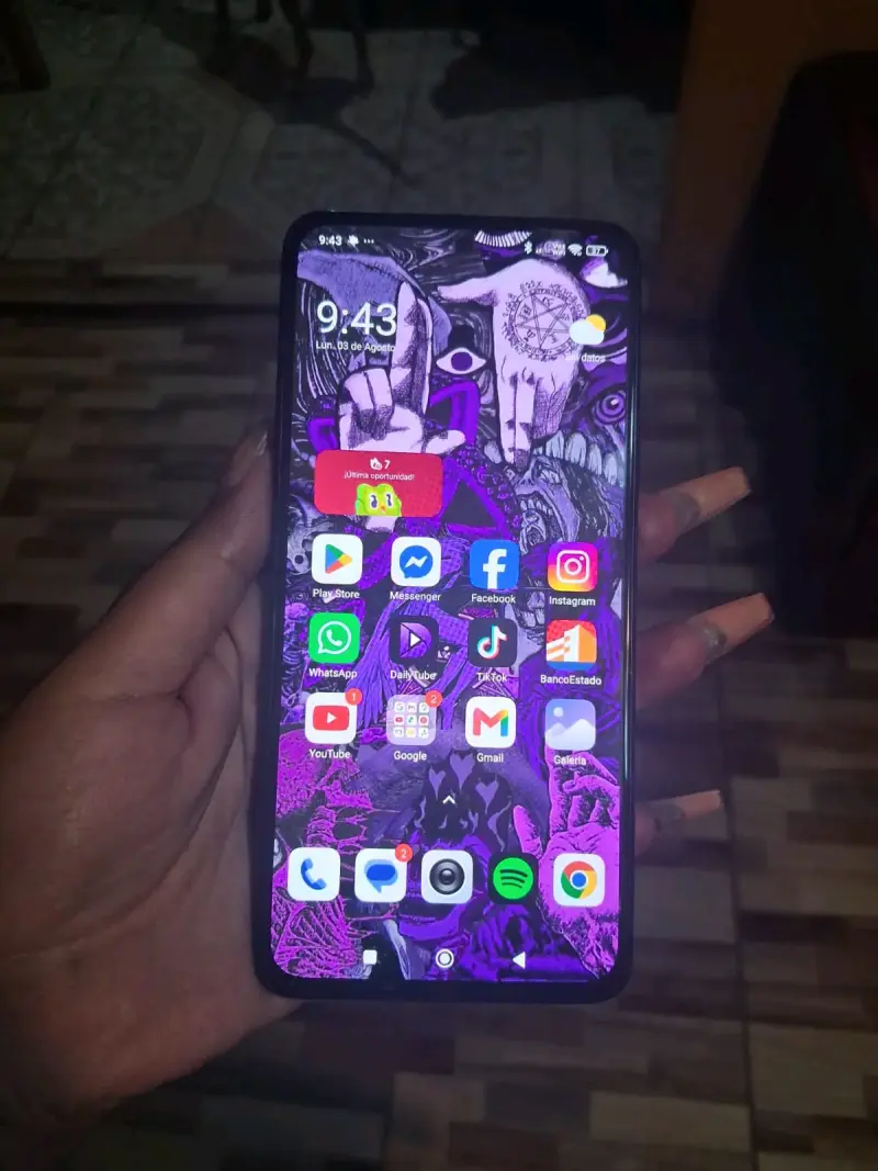 Smartphone Redmi con triple cámara trasera - 2
