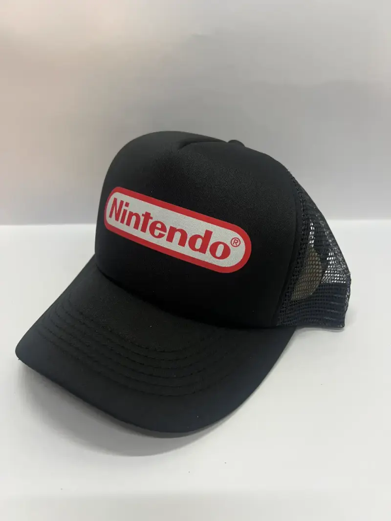Gorra negra Nintendo con malla - 1