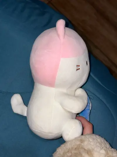 Peluche de gato con pez azul - miniatura 2
