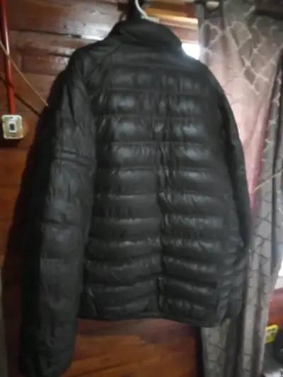 Chaqueta acolchada negra The North Face - miniatura 2