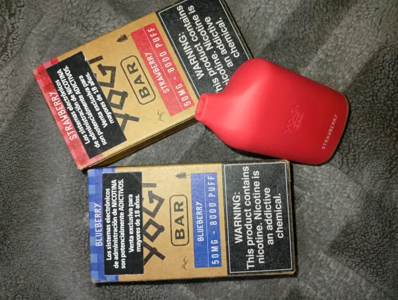 Vapeador desechable Yogi Bar sabor fresa - 2