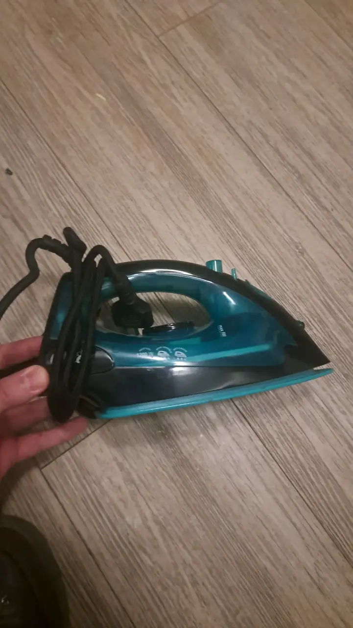 Plancha de vapor eléctrica azul - 1