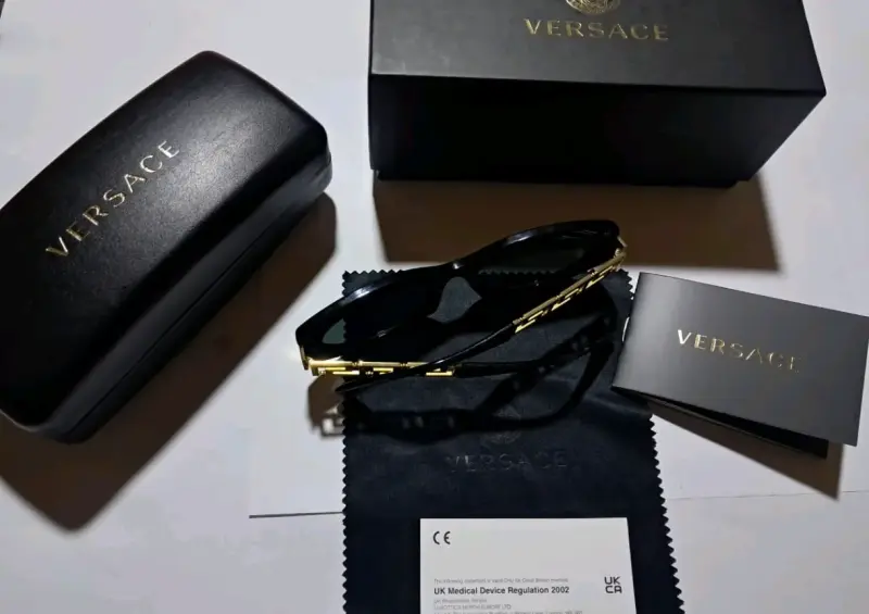 Gafas de Sol Versace con Estuche Original - 2