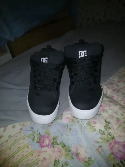 Zapatillas negras DC Shoes de caña alta - miniatura 3