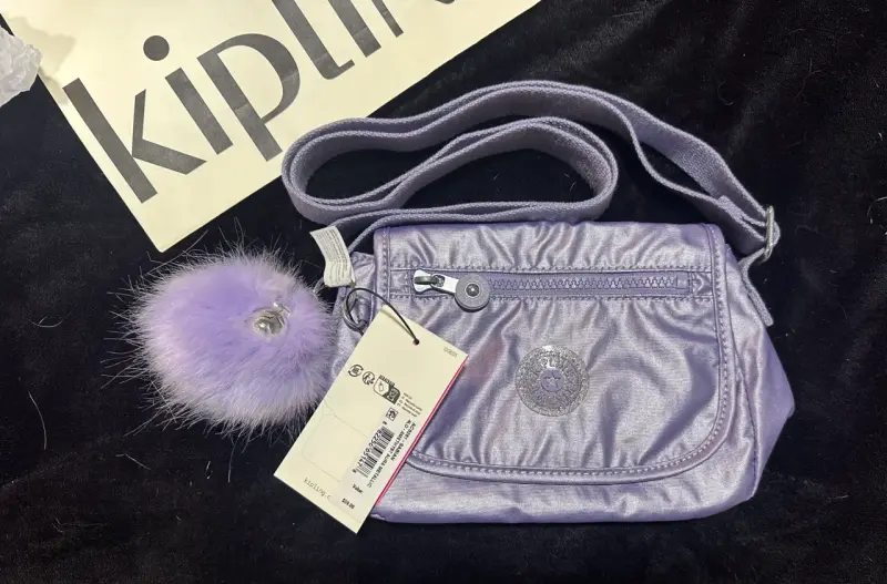 Cartera Kipling modelo Sabian - 2