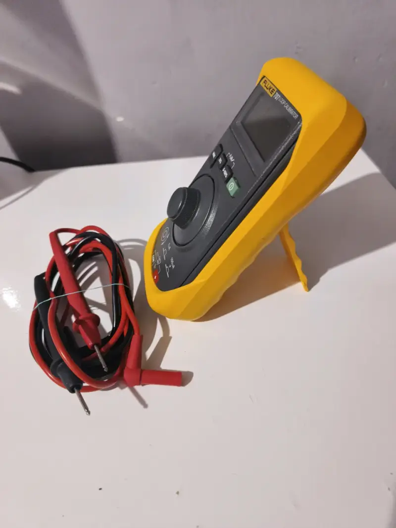 Fluke 707. Calibrador de lazo - 3