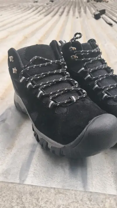 Botas de senderismo negras para hombre - miniatura 2