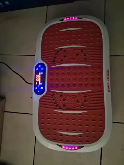 Plataforma vibratoria Body Power con pantalla LED - miniatura 1