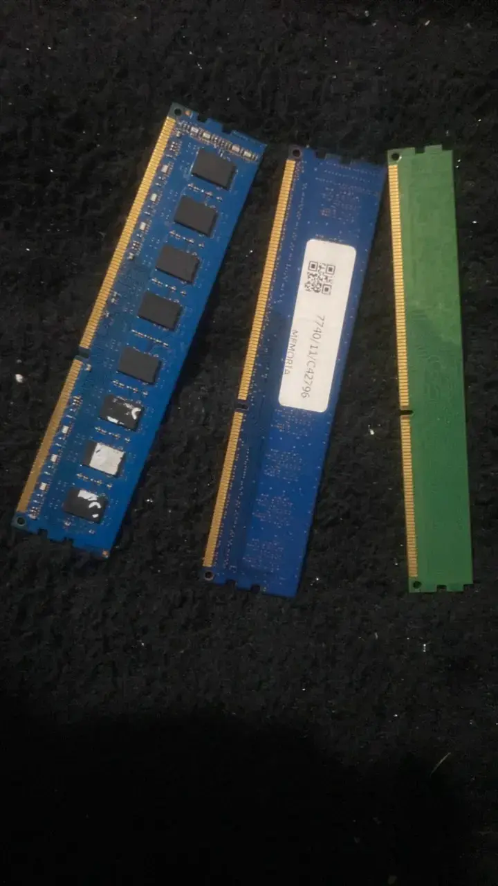 Memorias RAM DDR3 4GB (4GBx3) - 2
