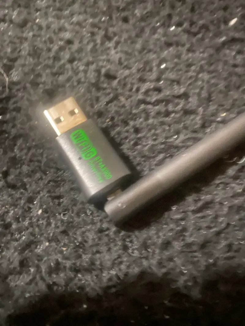 Adaptador USB WiFi con antena desmontable - 2