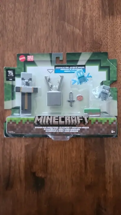 Set de Figuras Minecraft Evoker y Criatura Mágica - miniatura 1