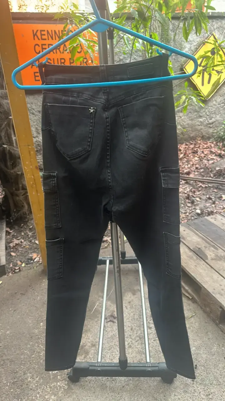 Pantalones cargo negros para hombre - 2