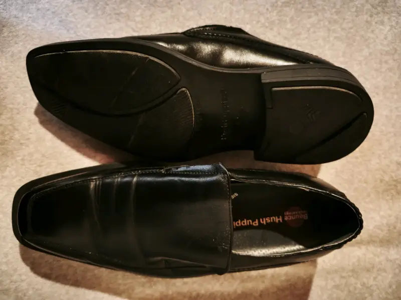 Zapatos de cuero negro Hush Puppies para hombre - 3