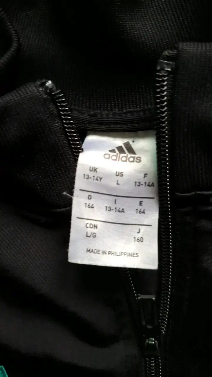 Chaqueta deportiva Adidas Real Madrid negra - 2