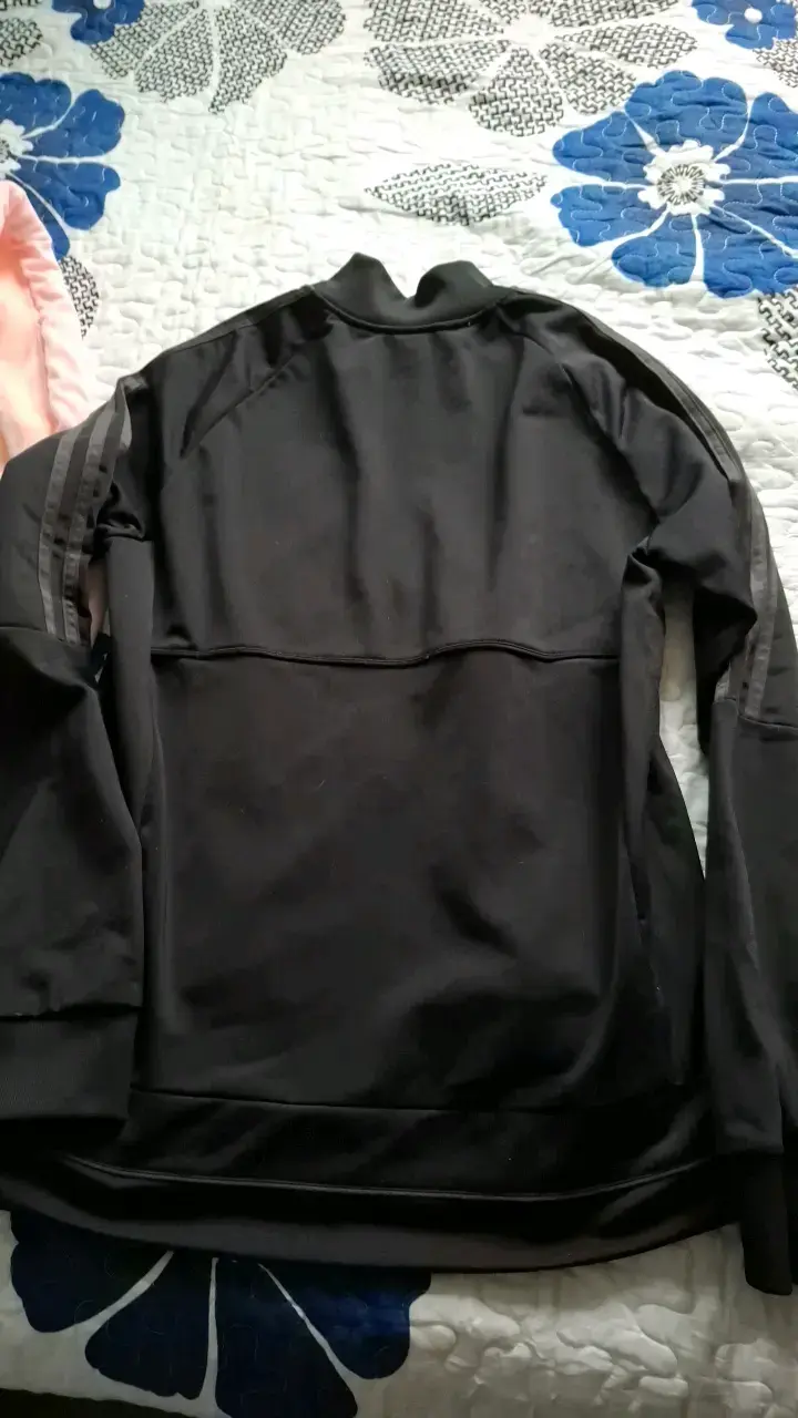 Chaqueta deportiva Adidas Real Madrid negra - 3