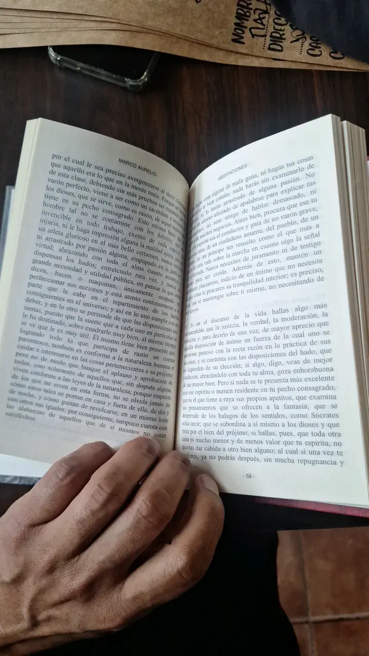 Libro Meditaciones de Marco Aurelio, tapa dura - 3