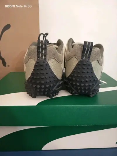 Zapatillas deportivas Puma beige con suela antideslizante - miniatura 2