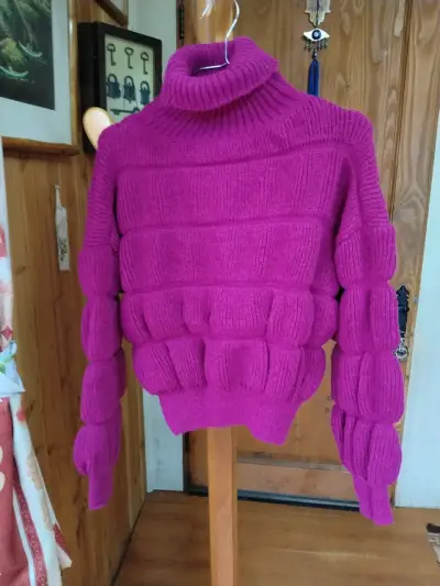 Ropa nueva de mujer - miniatura 2