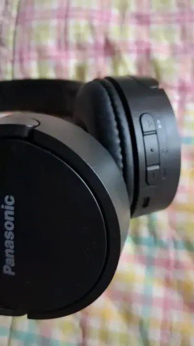 Audífonos inalámbricos Panasonic negros - miniatura 3