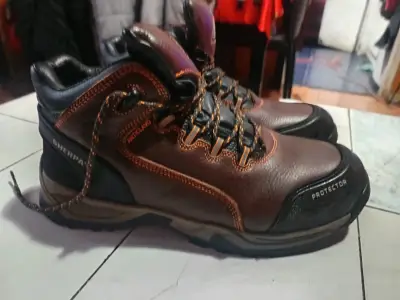 Botas de Trabajo Sherpa Marrón con Protección - miniatura 1