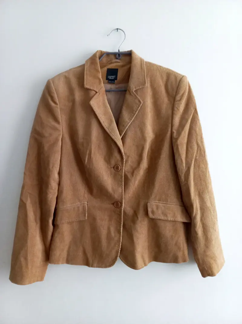 Blazer de mujer color camel Esprit