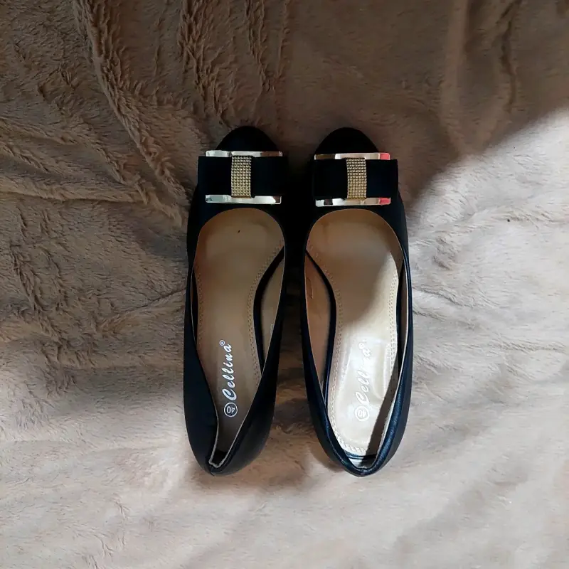 Zapatos formales de tacón Cellina talla 40 - 2