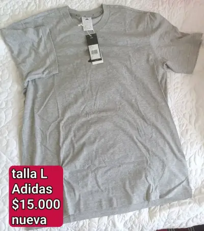 Polera gris Adidas talla L nueva - miniatura 1