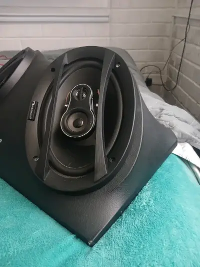 Parlantes Pioneer para auto con diseño moderno - miniatura 4
