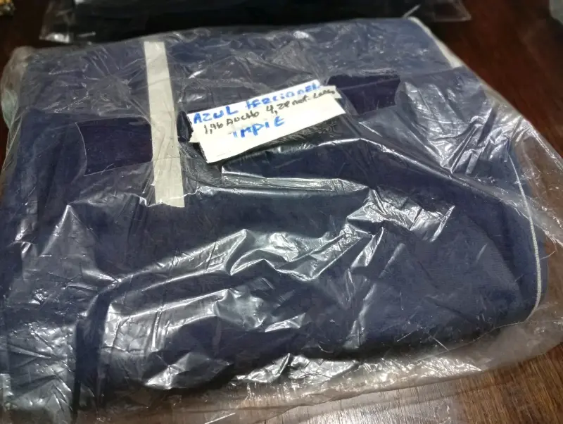 Tela azul terciopelo para confección