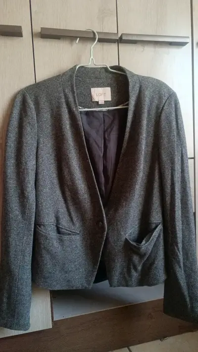 Blazer gris para mujer Loft talla 6 - miniatura 1
