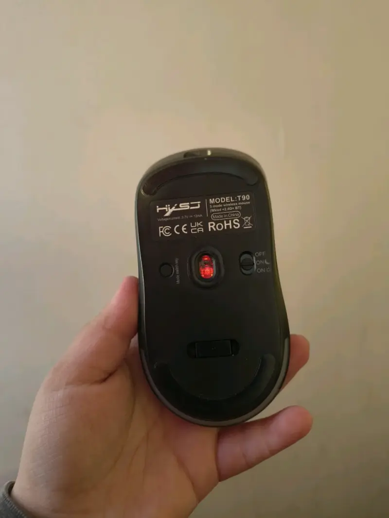 Mouse inalámbrico gamer HXSJ T90 con diseño ergonómico - 4