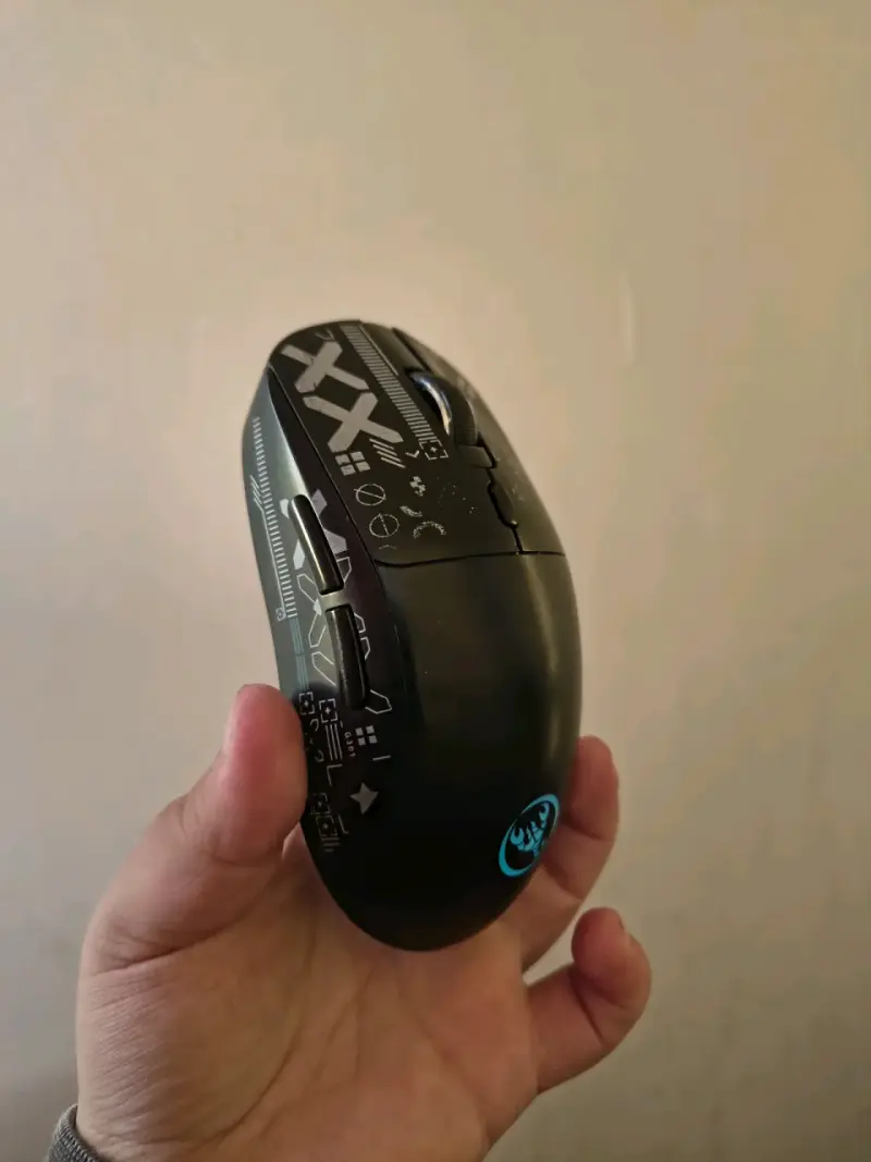Mouse inalámbrico gamer HXSJ T90 con diseño ergonómico - 9