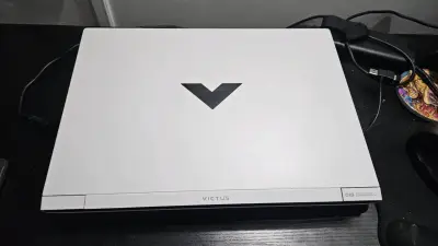 Laptop HP Victus Gaming Ryzen 5 8GB RAM - miniatura 5