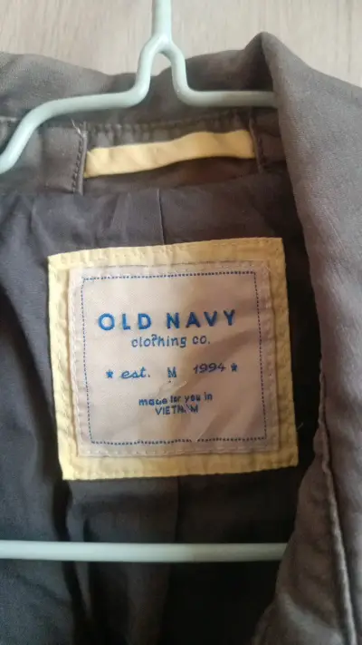 Chaqueta gris doble botonadura Old Navy - miniatura 2