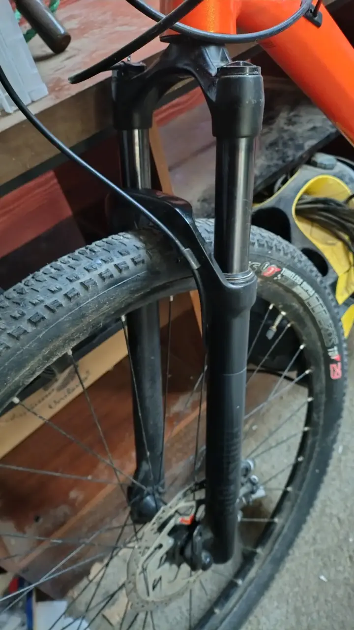 Bicicleta de montaña Cube naranja de 29" talla XL - 4