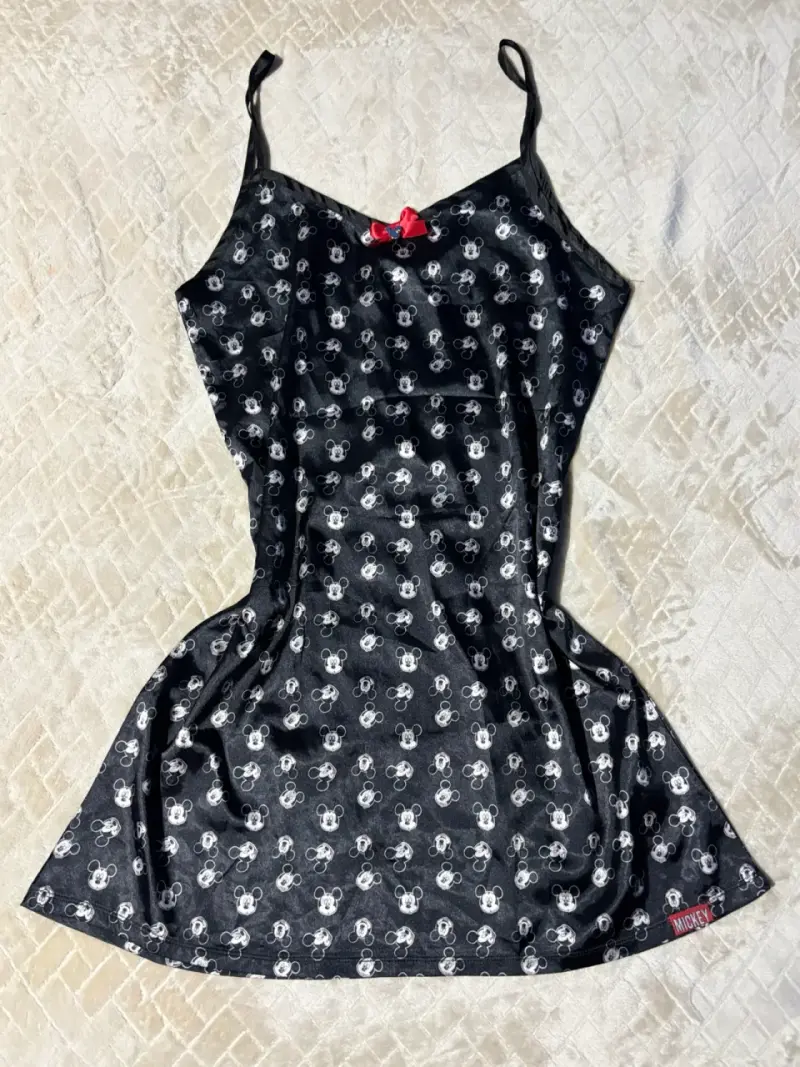 Camisón Disney Mickey Mouse negro con estampado - 1