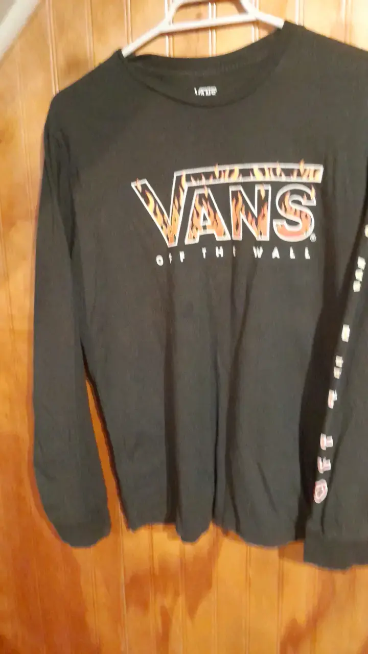 Polera manga larga negra Vans XL - 3