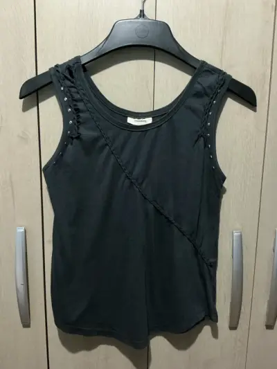 Polera sin mangas Americanino con tachas - miniatura 1