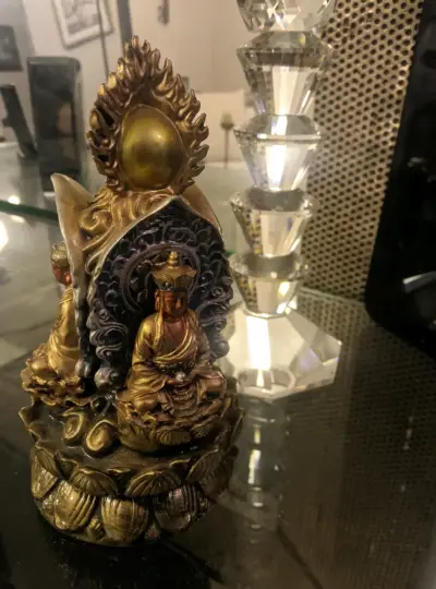 Estatua Decorativa de Buda esmaltado en Bronce - miniatura 1
