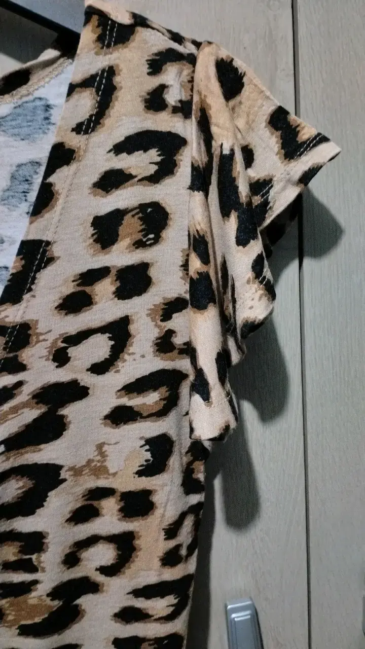Top cruzada estampado animal print Opposite - 3
