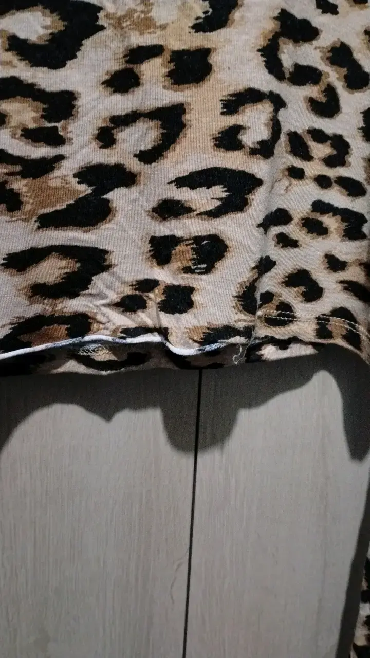 Top cruzada estampado animal print Opposite - 6