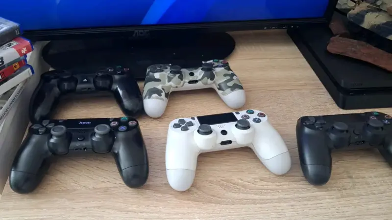 Consola PS4 slim con controles y juegos(7) - 2