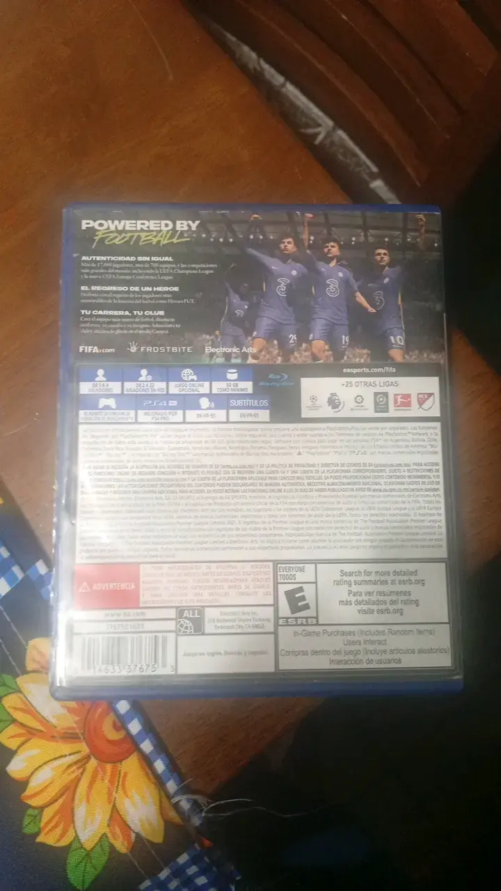 Juego FIFA 22 para PS4 en buen estado - 2