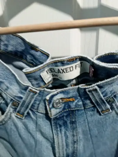 Jeans Levi's Relaxed Fit con diseño tribal - miniatura 4