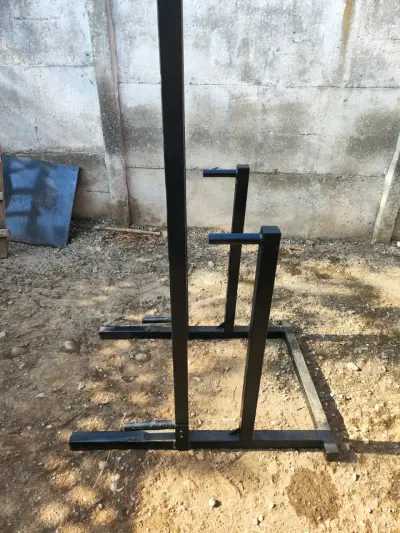 Estructura de metal para ejercicios - miniatura 5