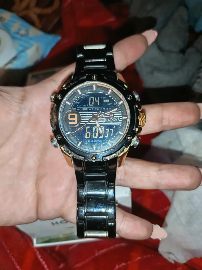 Reloj deportivo digital y analógico Naviforce negro - 3